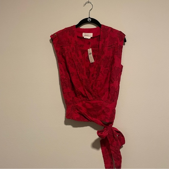 NWT By Anthropologie Red Floral Printed Sleeveless Wrap Blouse, Size Medium - Picture 2 of 4